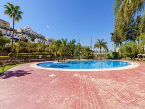 Apartment | Pool | Outdoor pool