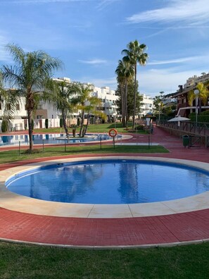 Lejlighed | Pool | Udendørs pool