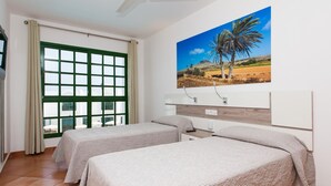 Room - TAO Caleta Playa, Corralejo (La Oliva)
