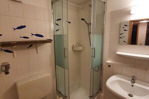 Apartemen | Kamar mandi