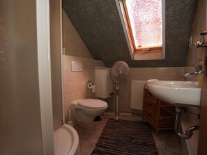 Apartment | Bathroom - Ferienwohnung in Luckaitztal-gosda mit Parkplatz (Luckaitztal)