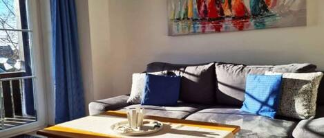 Apartment | Living area