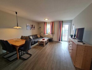 Apartment | Living room
