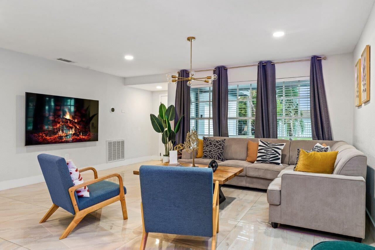 Smart TV, table football, ping pong, books