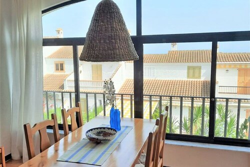 Apartment in Santa Pola in a Nice Area