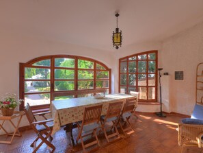 House | Dining - Holiday Home With Private Pool in Fanusa (Syracuse)