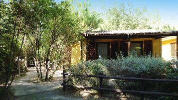 Bungalow | Bahagian luar