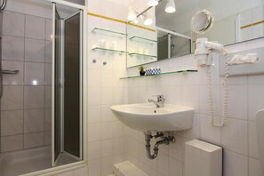 Apartment | Bathroom - Appartementhaus Pinamar, Scharbeutz (Scharbeutz)