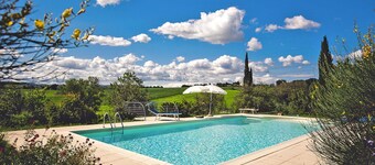 蒙特拉多泳池鄉村別墅