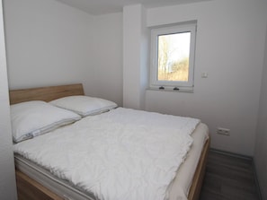 House | 2 bedrooms, individually furnished - Ferienwohnung mit Sauna in Tossens (Butjadingen)