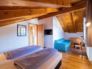 Chalet | 3 bedrooms, individually furnished, iron/ironing board - Chalets am Diemelsee in Heringhausen (Diemelsee)