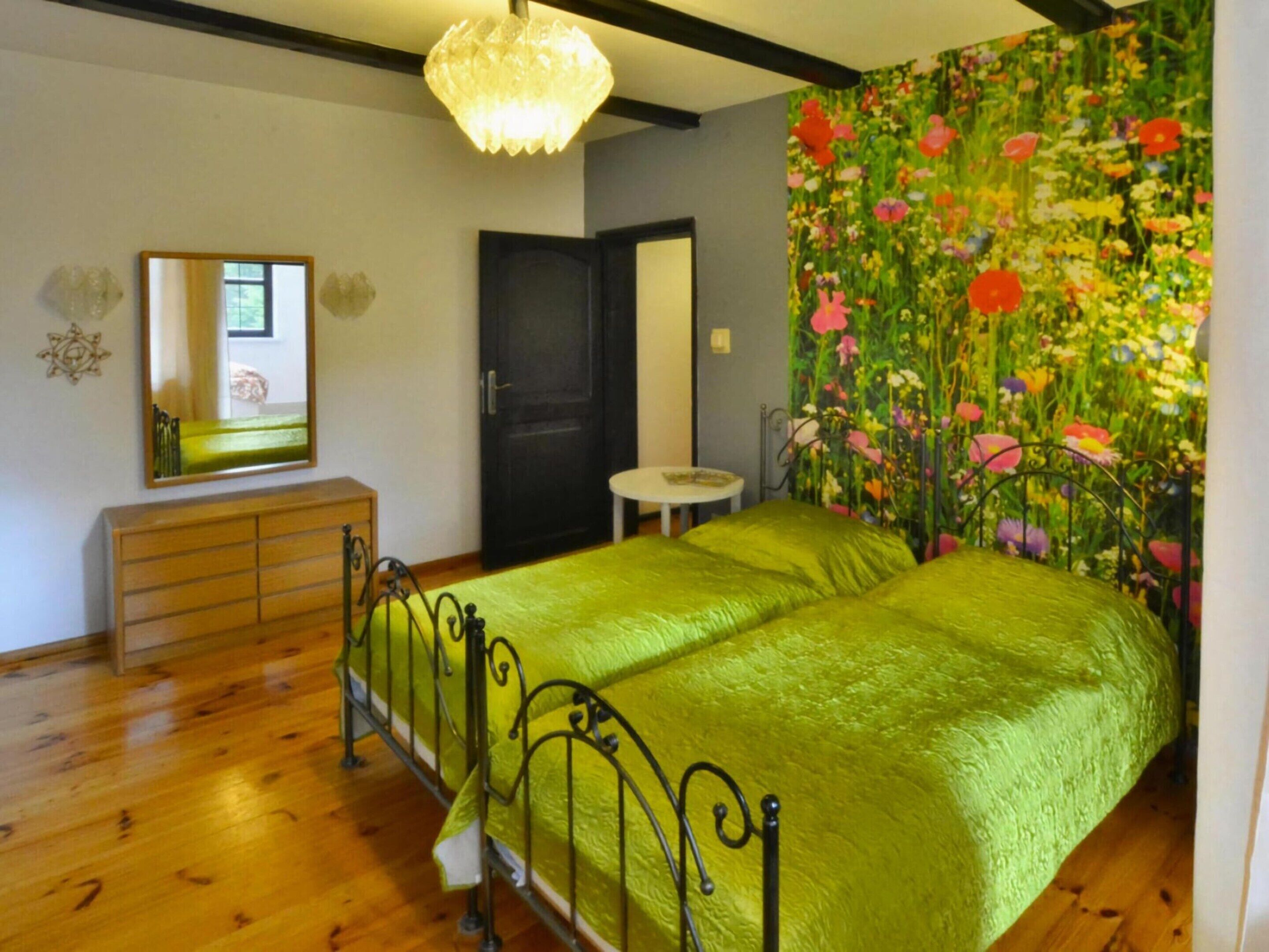 Biệt thự | 6 phòng ngủ, trang bị nội thất với thiết kế riêng biệt 