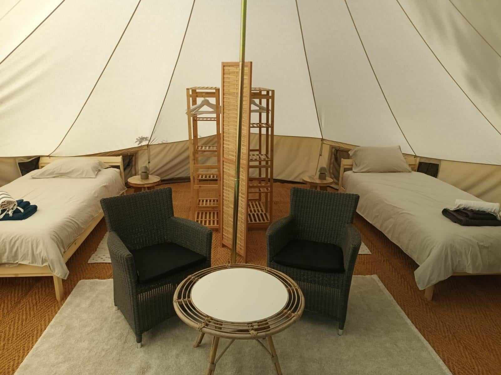 1 多间卧室、床单