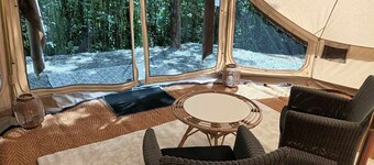 Tente Glamping Dans le Calme, Avec Piscine, Salle de Bain et Cuisine