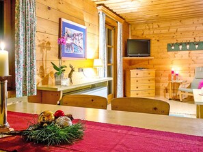 House | Dining - Chalet in Eben With Panoramic Mountain Views (Eben im Pongau)