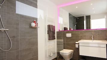 House | Bilik Mandi