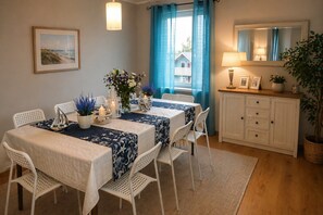 House | Dining - Rewal Getaway Home Near Baltic Coast (Rewal)