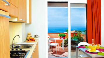 Apartment | Private kitchen