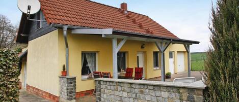 House | Exterior