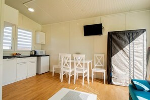 House | Dining - Single-story Holiday Home, Pool, Sauna, Whirlpool (Ustronie Morskie)