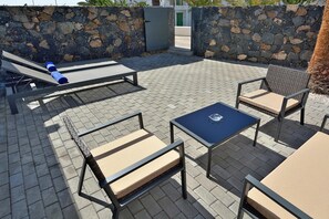 Bungalow | Property amenity