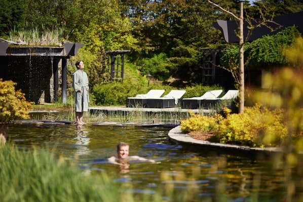 House | Spa treatment - Resort in Germany With Tropical Adventure Pool (Dobbin-Linstow)