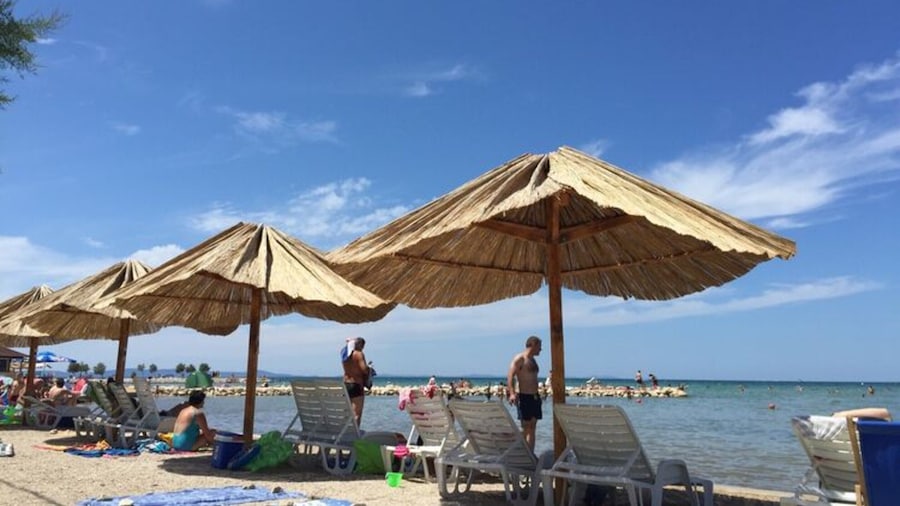 Apartments Jasna in Zaton Close to the Beach