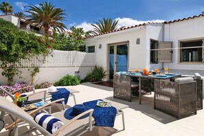 Apartment | Dining - Holiday Flat With sea View in Maspalomas (San Bartolomé de Tirajana)