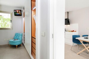 Apartment | 2 bedrooms, individually furnished
