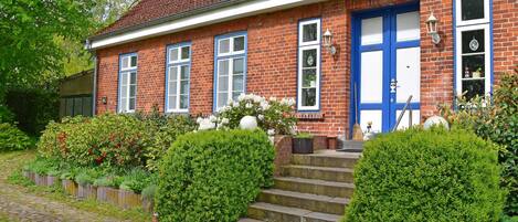 Apartment | Exterior