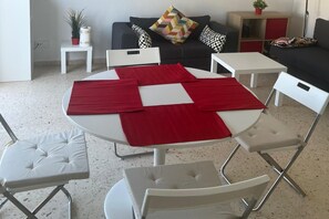 Dining - Faro's Retamar Cuddly Nest for 2 (Almeria)