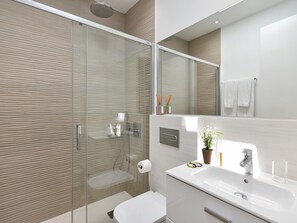Apartment | Bathroom