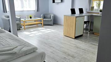 Rumah | 5 kamar tidur dan dilengkapi dengan perabotan berbeda-beda