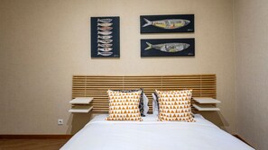 4 chambres, fer et planche à repasser, Wi-Fi gratuit, draps fournis