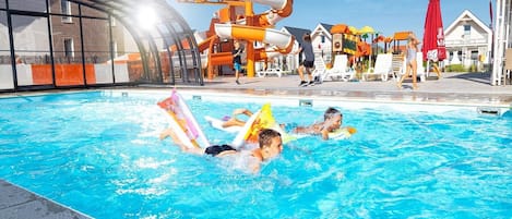 Apartment | Pool | Outdoor pool