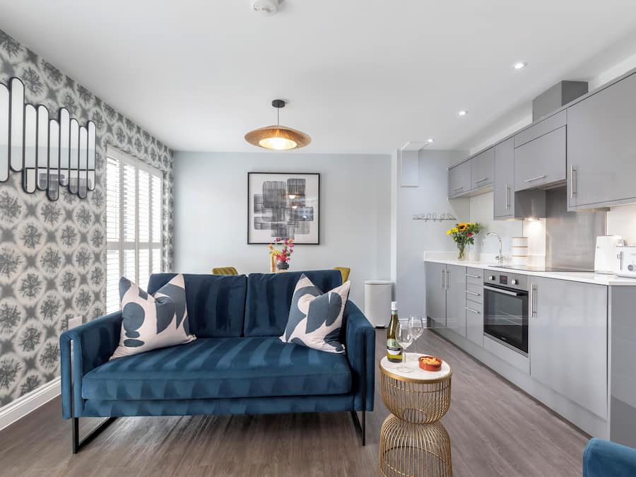 1 dormitori, decoració individual i mobiliari individual