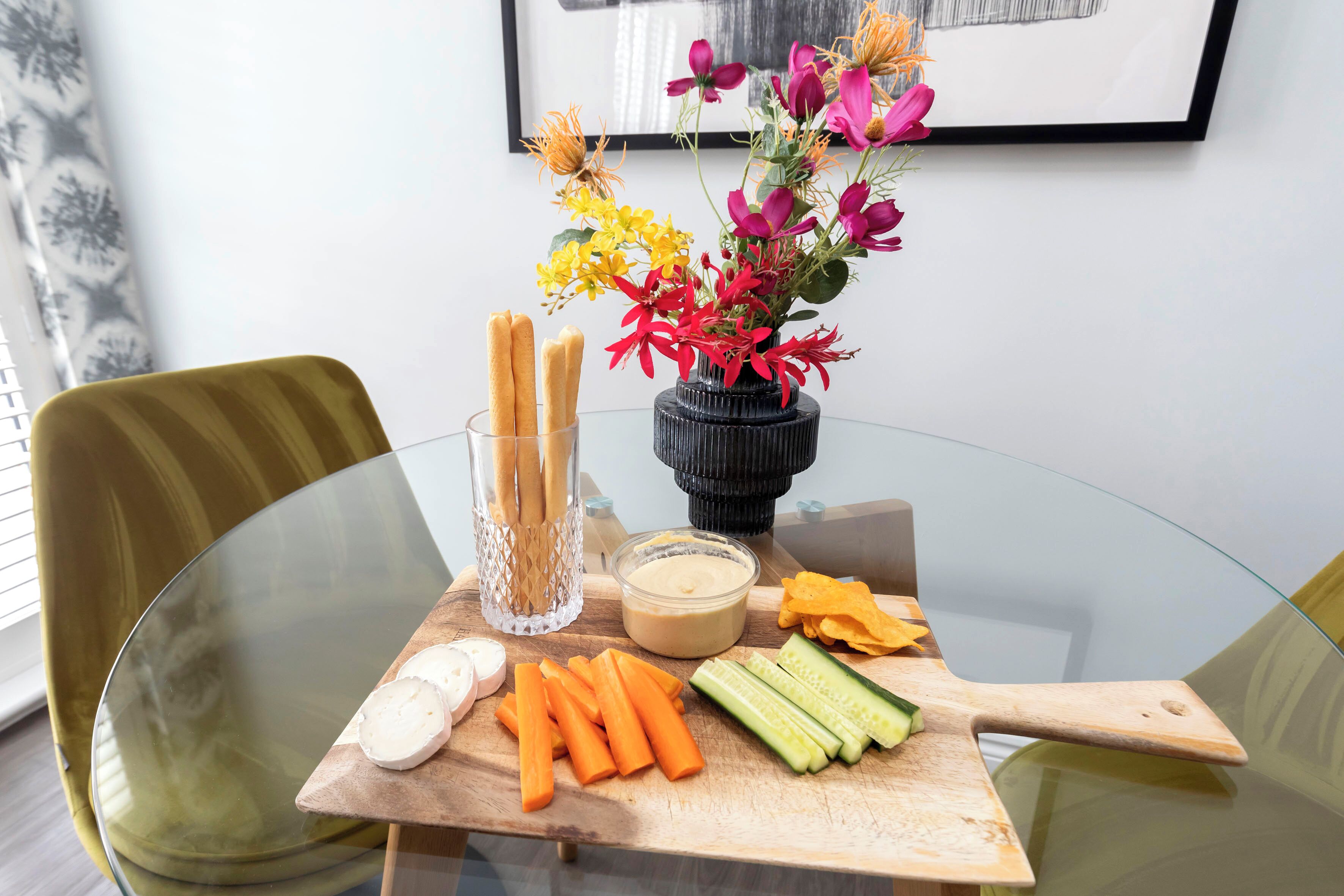 1 間睡房、獨特設計、獨特裝修、熨斗/熨衫板