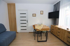 Apartment | Dining - Apartment in Rowy Near Baltic Sandy Beach (Ustka)