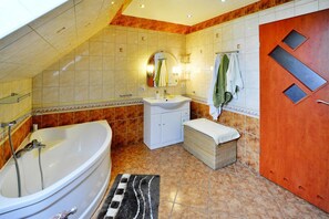 Ferienhaus | Badezimmer