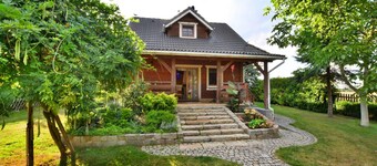 Holiday Home by the Lake, Private Garden, Oswino