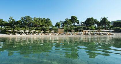 Seaview Holiday Home in Gerakini for 6