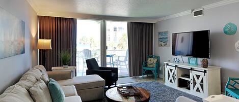 Condo, Multiple Beds (Shoreline Towers 3035) | Living area | TV