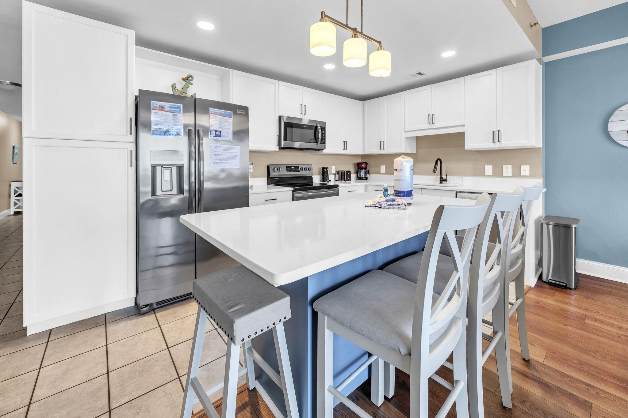 Condo, Multiple Beds (Laketown Wharf 903) | Private kitchen
