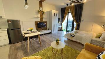 1 bedroom, desk, iron/ironing board, free WiFi