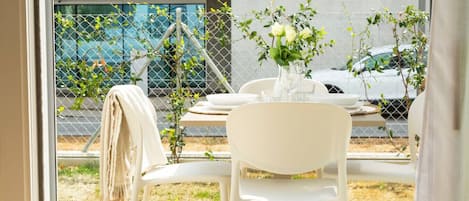 تناول الطعام