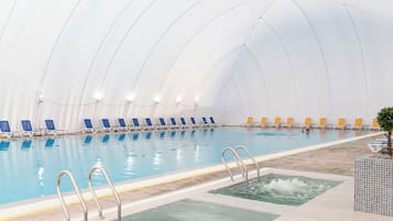 Indoor pool, outdoor pool