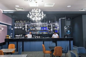Bar (en la propiedad)