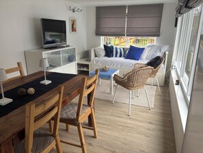 2 makuuhuonetta, Wi-Fi, vuodevaatteet