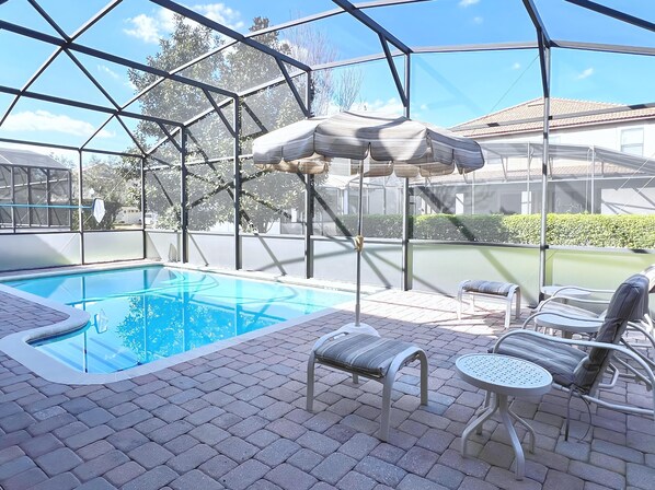 Beheizter Pool