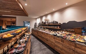 Petit déjeuner buffet compris tous les jours